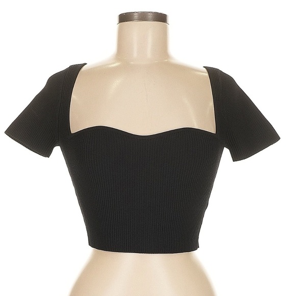 BABATON Aritzia Sculpt Knit Prado Top Cropped Knit Shortsleeve Sweetheart Top M - Picture 6 of 11